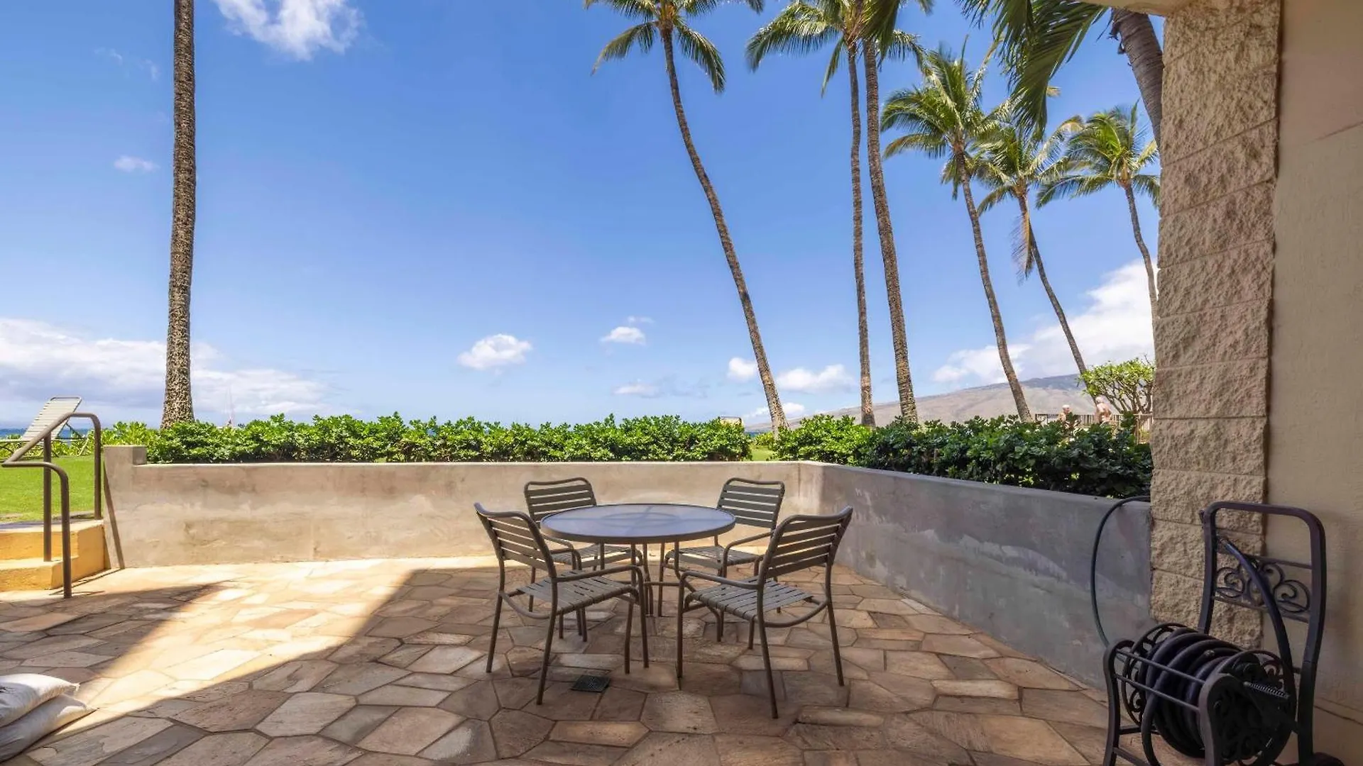 Kihei Beach Resort 202 0*,