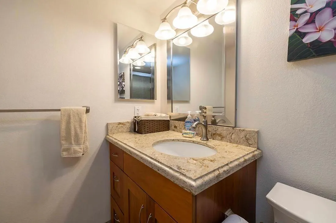 Kihei Beach Resort 202 0*,
